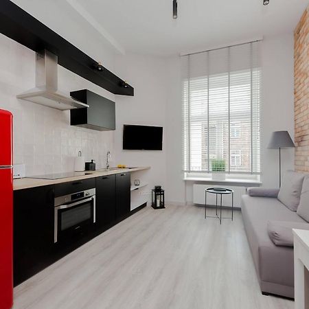4 Eco Apart Chateau Jagiellonska 22 Warszawa Old Town Exterior photo